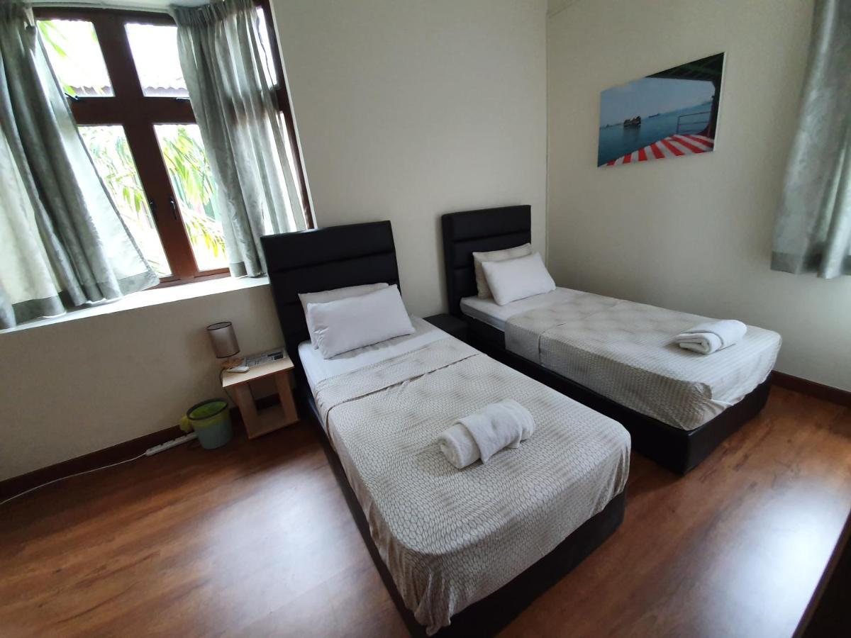 Eden Cosy Living Leilighet Batu Ferringhi Eksteriør bilde